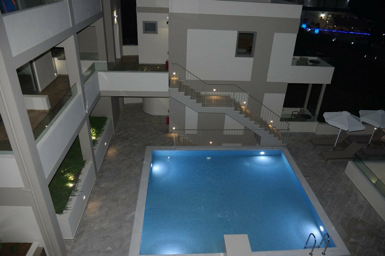 Hotel Bali Diamond "By Checkin" Adults Only Exteriér fotografie